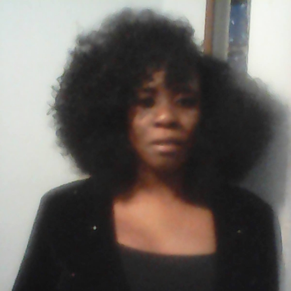 COPY - Meet your Posher, Basque Rene'e - Picture 15 of 16